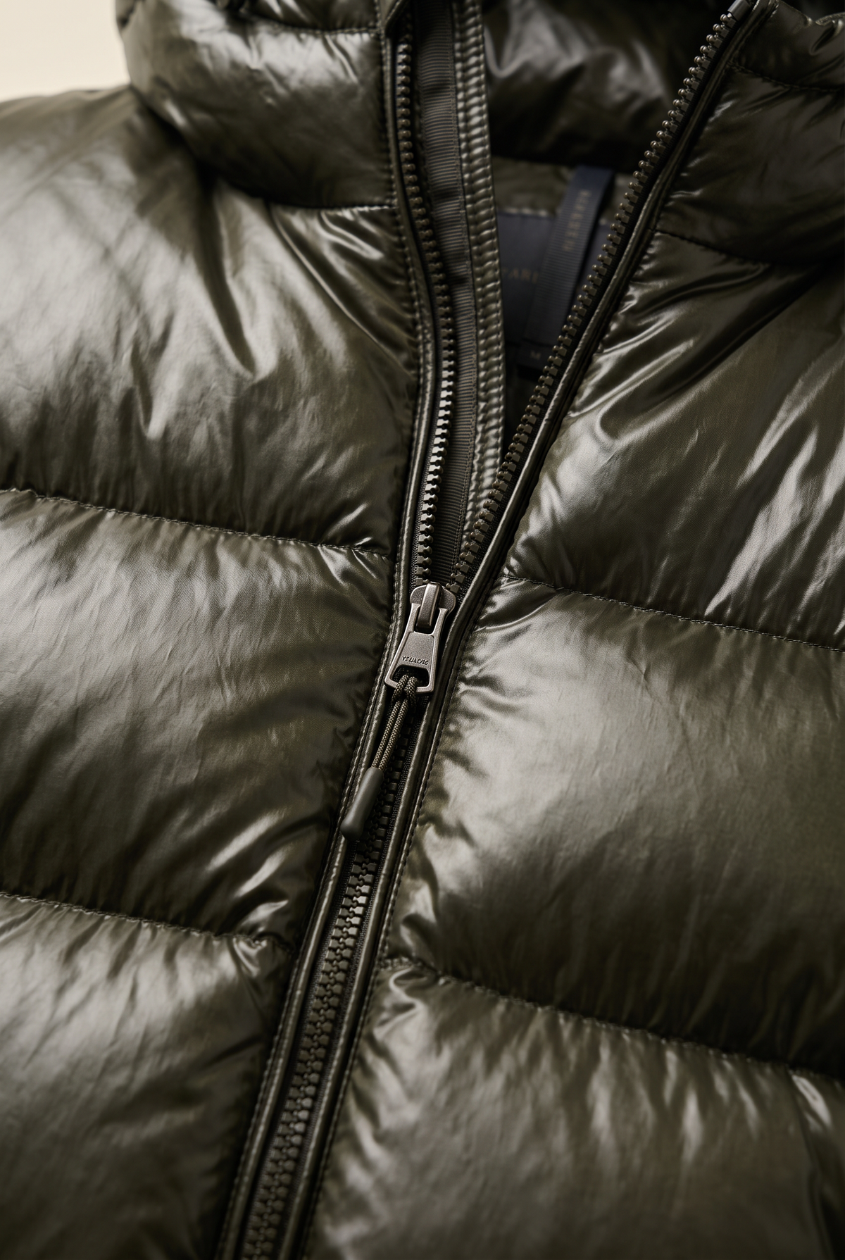 Men's Glossed Puffer Jacket