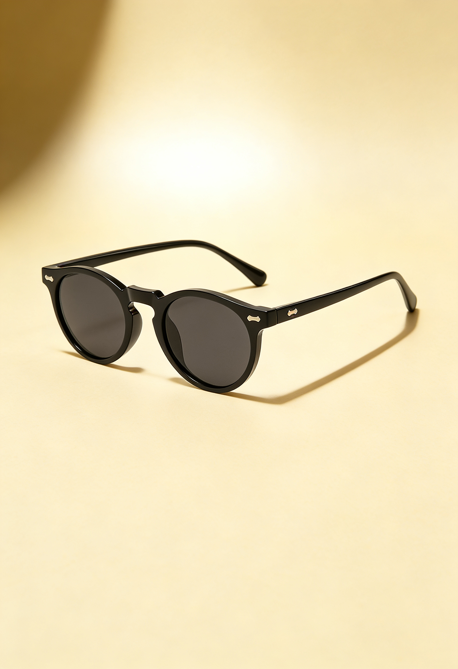 Men's Round Sunglasses